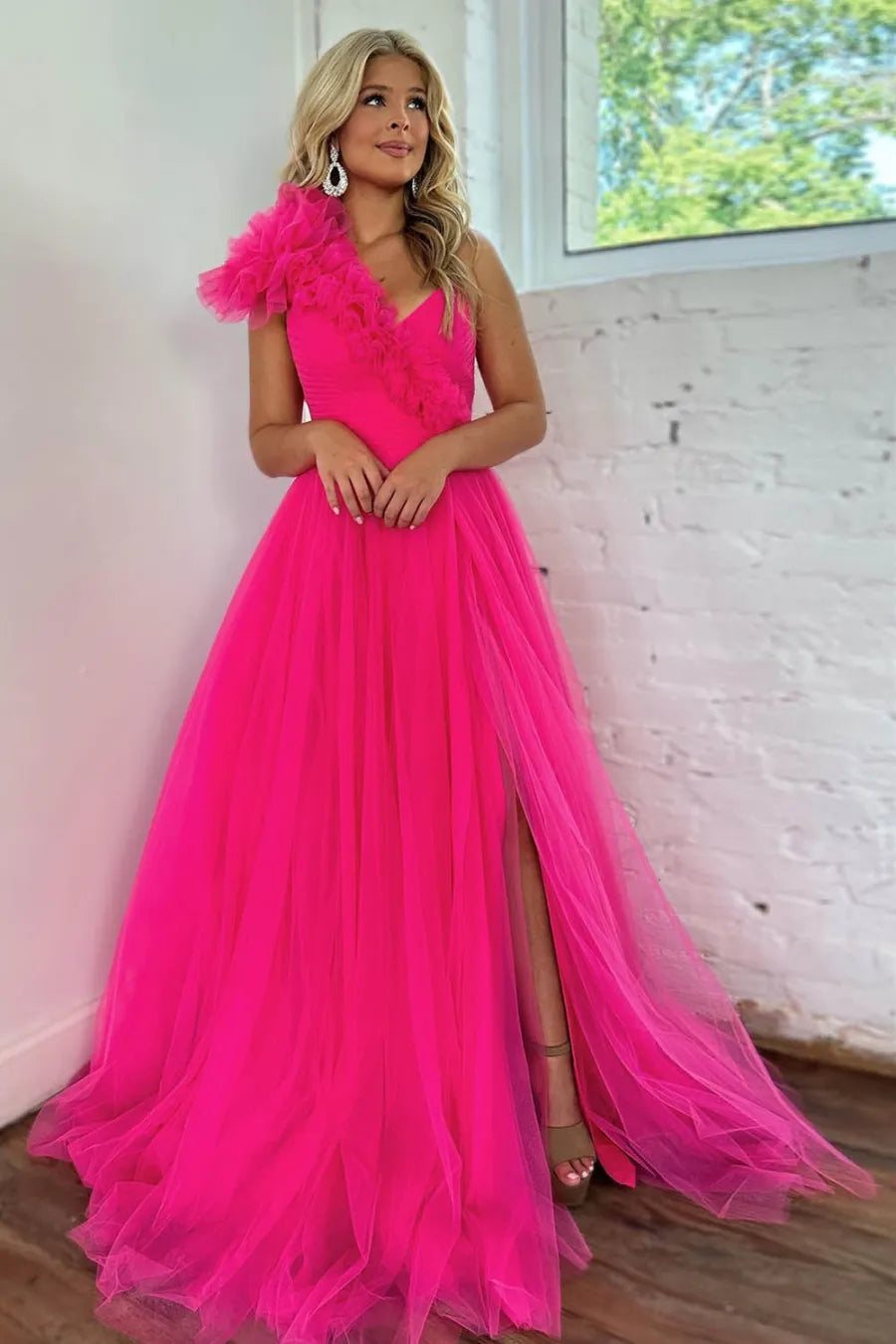 Wholesale Hot Pink A-Line One Shoulder Long Tulle Prom Dress With Split